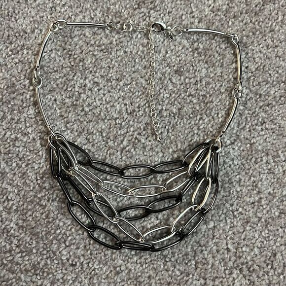 NWOT Premier Designs Multi Layered Bib necklace - Picture 4 of 4